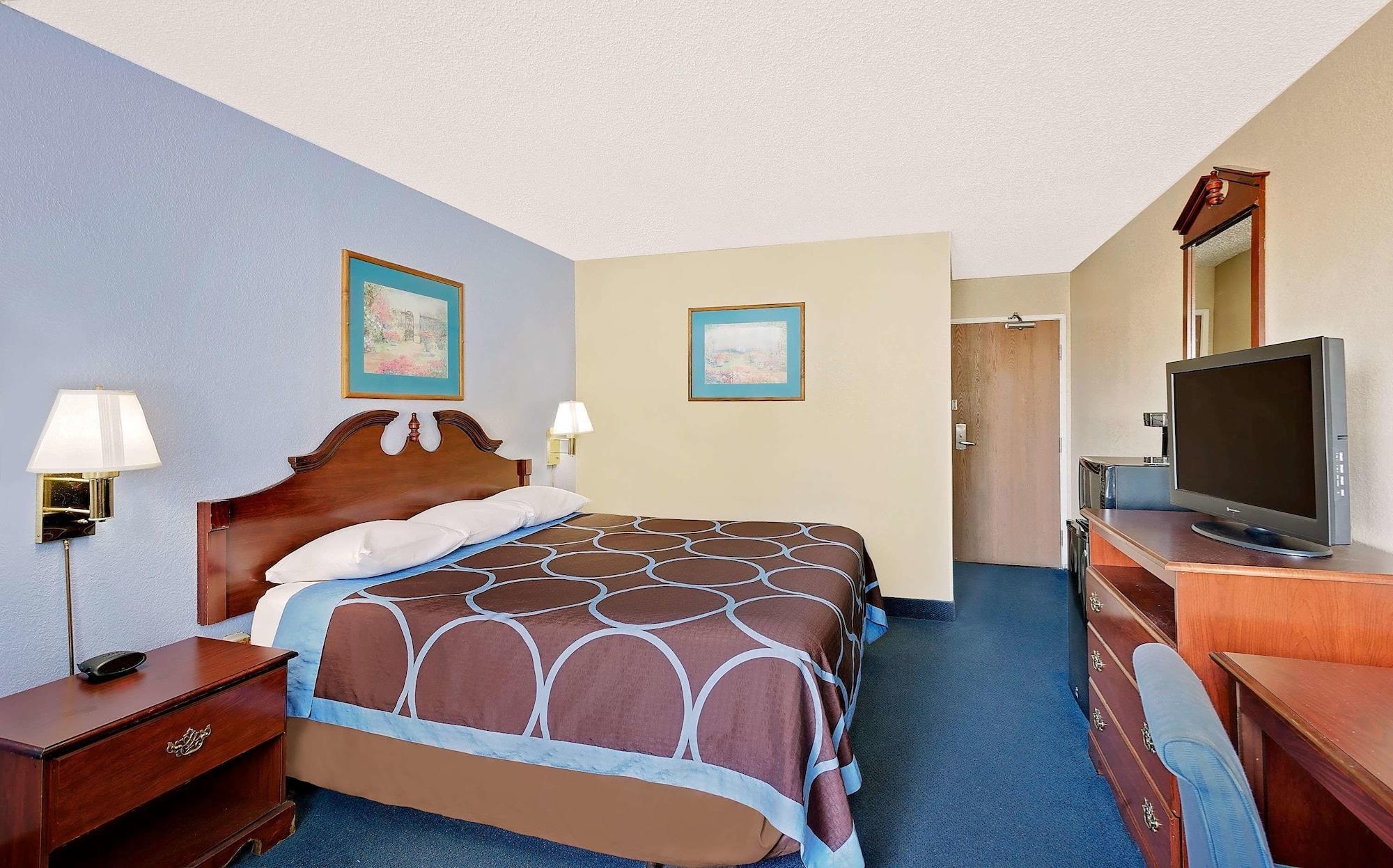 Super 8 By Wyndham Newburgh/West Point Stewart Intl Airport Motel Exterior photo