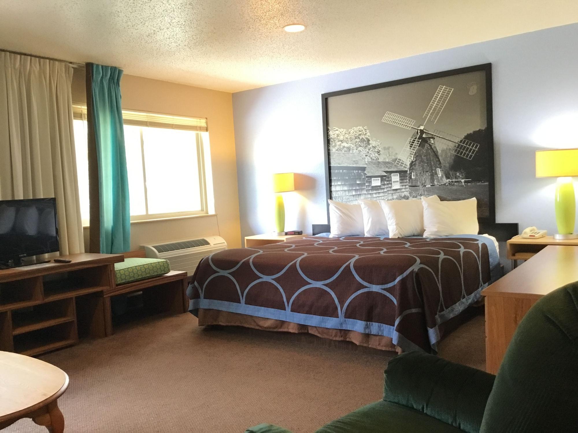 Super 8 By Wyndham Newburgh/West Point Stewart Intl Airport Motel Exterior photo