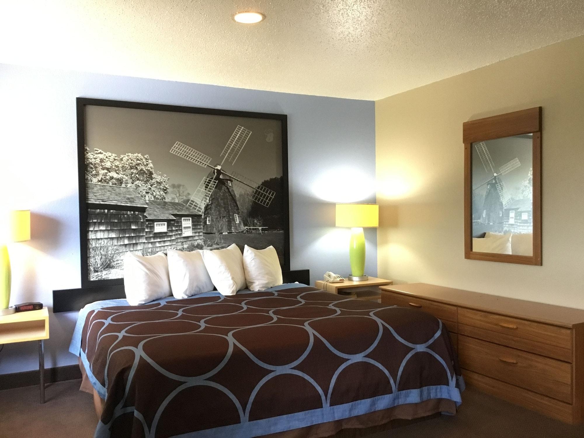 Super 8 By Wyndham Newburgh/West Point Stewart Intl Airport Motel Exterior photo