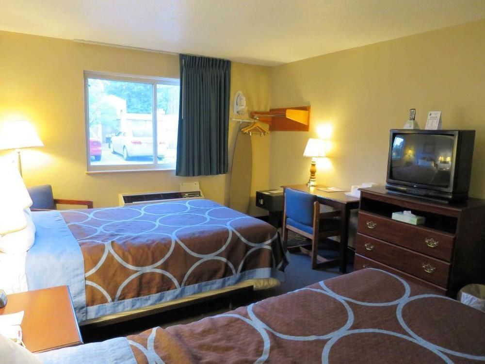 Super 8 By Wyndham Newburgh/West Point Stewart Intl Airport Motel Exterior photo